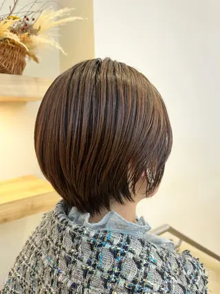 ショート コテ巻き風パーマ🫧 麻尋のヘアスタイル