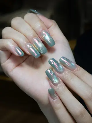 ネイル Trang An Nail Salon所属・チャン アンのネイルデザイン