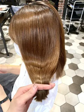 ロング 髪質改善、縮毛矯正 酸性縮毛矯正のヘアスタイル