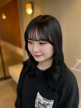 ミディアム 🎀韓国レイヤー/透 明感カラー/airiのヘアスタイル