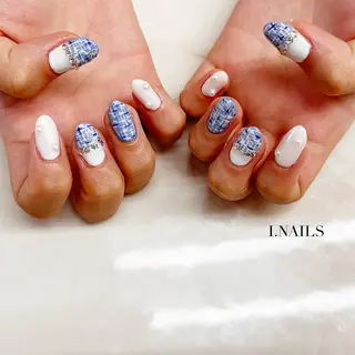 ネイル アイネイルズ所属・早川 梓のネイルデザイン