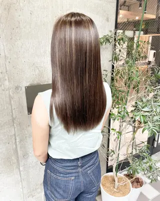 ロング カラー ヘアアレンジ TATSUYA アートディレクターのヘアスタイル