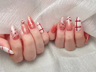 ネイル オーラ ネイルサロンのネイルデザイン