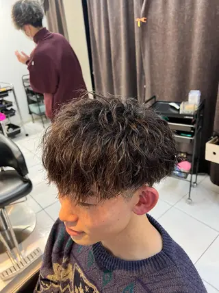 パーマ メンズ パーマ特化美容師 茂木広幸のヘアスタイル
