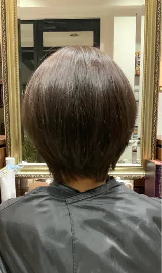 ミディアム カラー 🌿ストレート🌿 髪質改善☘️シュウヤのヘアスタイル