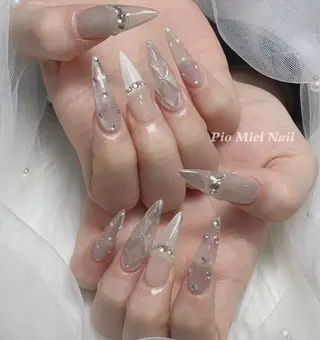 ネイル Pio Mielのネイルデザイン