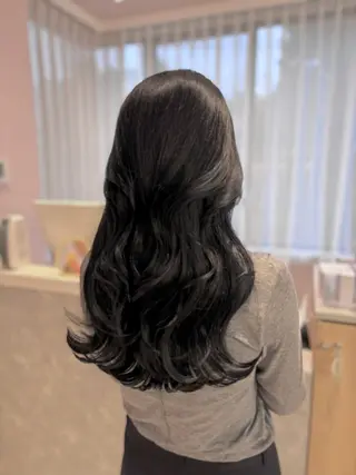 ロング カラー ヘアアレンジ merc.谷本 澪のヘアスタイル