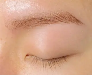 アイブロウ ar+ Fukamachiの眉毛・アイブロウイメージ