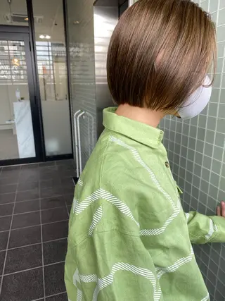 ショート カラー パーマ ヘアアレンジ ネイル マツエク・マツパ umu.［韓国ヘア /ダウンパーマ］のヘアスタイル