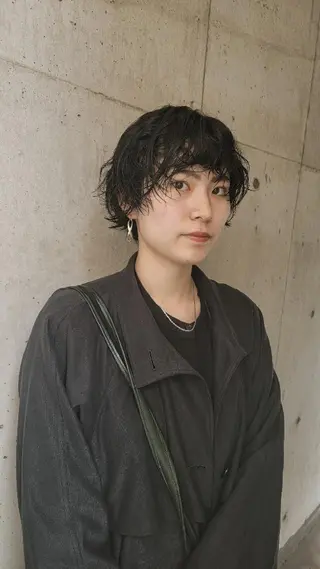 パーマ ミディアム OMA 片岸 信征のヘアスタイル