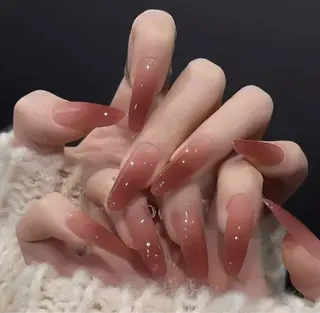 ネイル リ エンテイのネイルデザイン