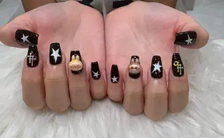 ネイル GO TODAY シェアサロン 渋谷Orla店所属・シオリ ⪩⪨のネイルデザイン