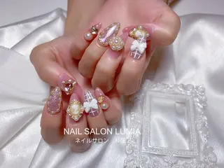ネイル ネイルサロン ルミア Lumia 店長のネイルデザイン