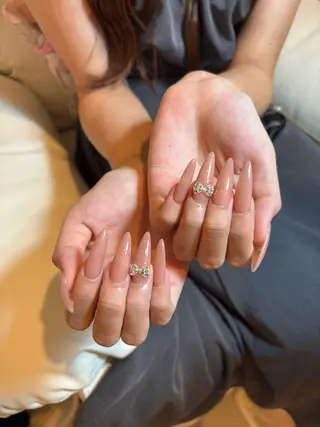 ネイル EASEN　伊藤 深秋のネイルデザイン