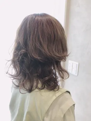 ミディアム カラー 野咲き 美容室のマツエク・マツパデザイン