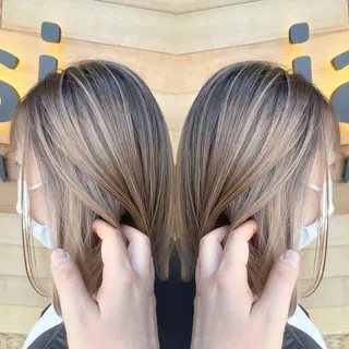 ショート ハイライトバレイヤー ジュ＆縮毛矯正✨櫻野のヘアスタイル