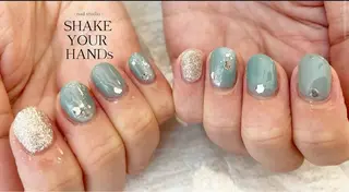 ネイル ネイルスタジオ シェイクユアハンズのネイルデザイン