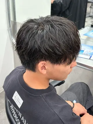 ミディアム カラー パーマ メンズ メンズパーマ特化 🔥韓国ヘア職人🔥のヘアスタイル