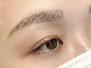 アイブロウ アイブロウサロン Eyepreme渋谷 【眉毛専門店】所属・森山 奈保子の眉毛・アイブロウイメージ