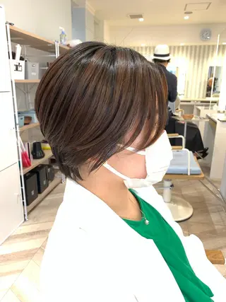 ショート 縮毛矯正/白髪ぼかし ショートボブ/鈴木のヘアスタイル