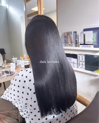 ロング 顔まわりレイヤー 🩶丸岡 優里のヘアスタイル