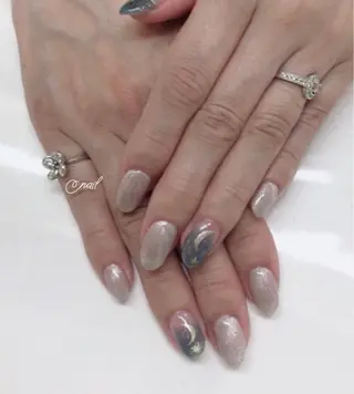 ネイル ♾nail 恵美のマツエク・マツパデザイン