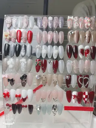 ネイル MoMoA Nail ネイル長さ出し専門店のネイルデザイン