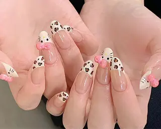 ネイル KARI ネイルサロンのネイルデザイン