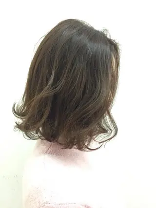 ミディアム カラー ✂️小顔カット✂️ 山本有紀のヘアスタイル