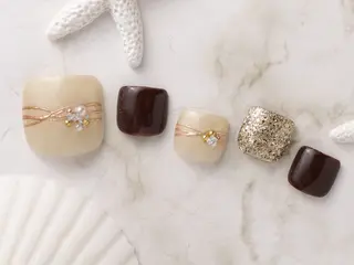 ネイル NailSalon MAHINAのネイルデザイン