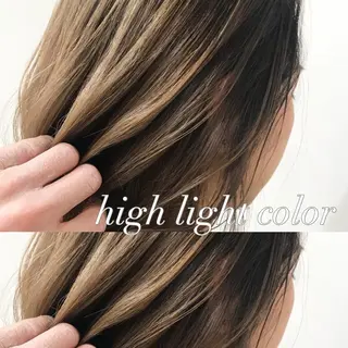 カラー ✨艶ブリーチカラー ✨四ノ宮裕己のヘアスタイル