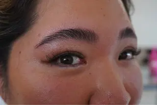 アイブロウ brilliantly.MANIA所属・Nagao Ayumiのマツエク・マツパデザイン