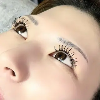 マツエク・マツパ 板坂 真依のマツエク・マツパデザイン