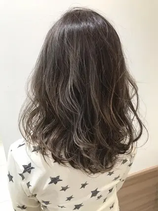 セミロング 新宿 木下拓哉のヘアスタイル