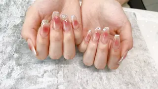 ネイル Aoi💅🏻 表参道のネイルデザイン