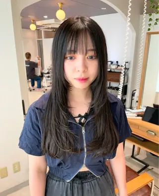ロング カラー Ogata Marinaのヘアスタイル