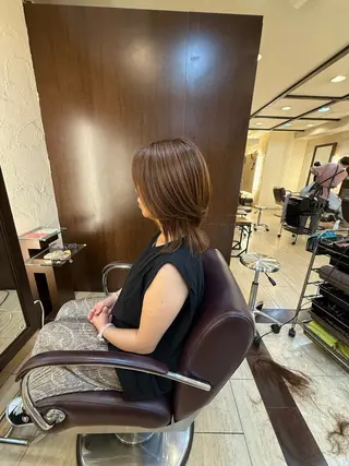 ミディアム ブルジオン Bourgeon by BCBG所属・青山 光のヘアスタイル