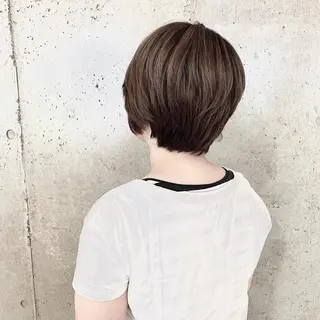 ショート カラー 二宮 早智子のヘアスタイル