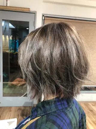 ショート ダブルカラー🎉 ハイトーン🎉スドウのヘアスタイル