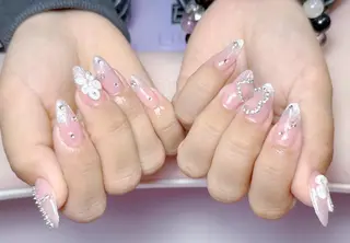 ネイル Em ma高田马場のネイルデザイン