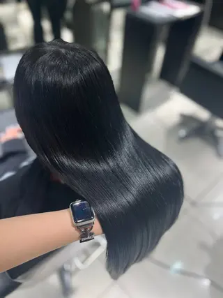 ロング 髪質改善/透明感カラ ー/レイヤー/あやはのヘアスタイル