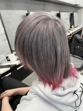 ショート カラー オフホワイトアンドなんば所属・福西 洋斗のヘアスタイル