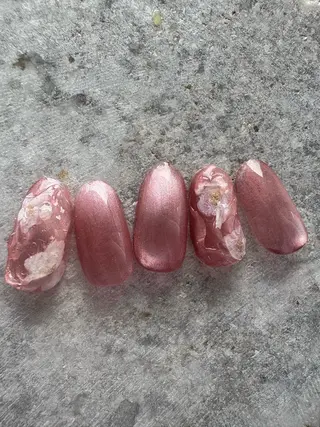 ネイル 黒須莉奈 IRYのネイルデザイン