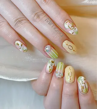 ネイル 🤍Hazel 吉祥寺🤎のネイルデザイン