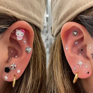 ヘアセット🎀耳つぼ 👂💎MONAMIのヘアスタイル