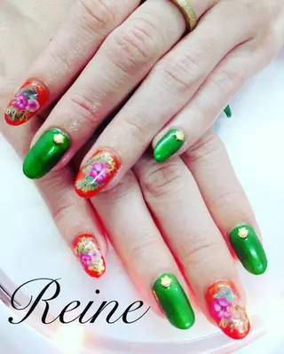 ネイル Nailsalon Reine所属・玉栄 伶奈のネイルデザイン