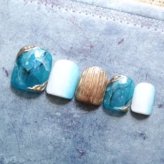 ネイル 山田 麻衣のネイルデザイン