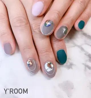 ネイル YUKA （ネイリスト）のネイルデザイン