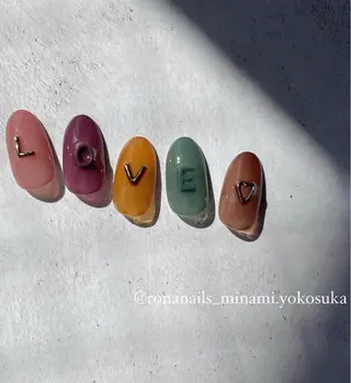 ネイル RONA所属・大川 みなみのネイルデザイン