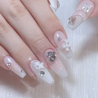 ネイル Una NAILMANAMIのネイルデザイン